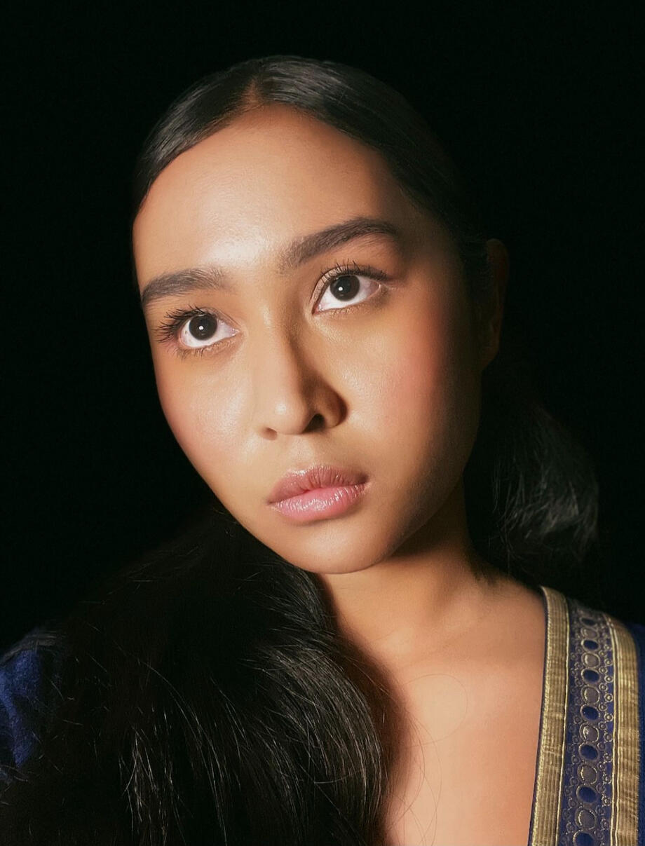 Nancy Rumagit as Lady Victoria Wotton